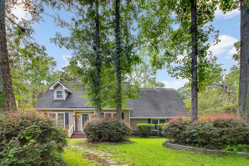 202 Nantucket Dr, Summerville, SC 29485