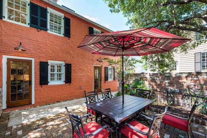 47 Tradd St, Charleston, SC 29401
