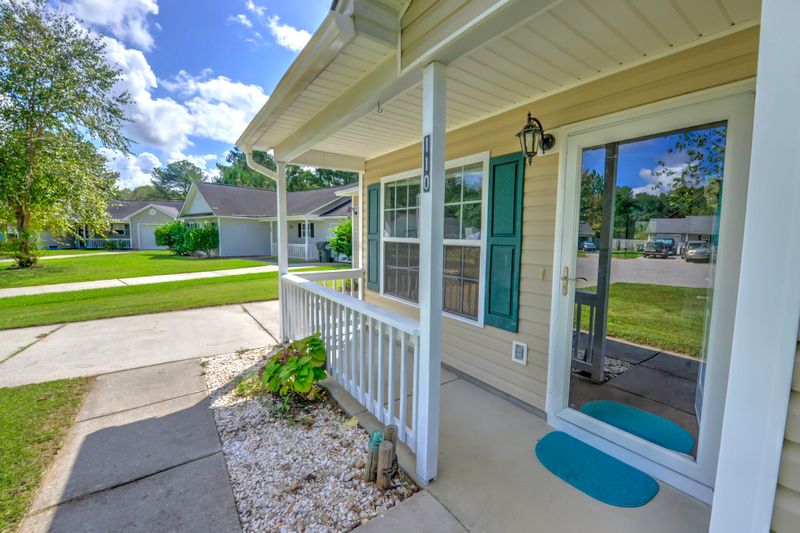 110 Cross Tie Ct, Summerville, SC 29486