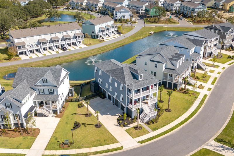 1584 Red Tide Rd, Mount Pleasant, SC 29466