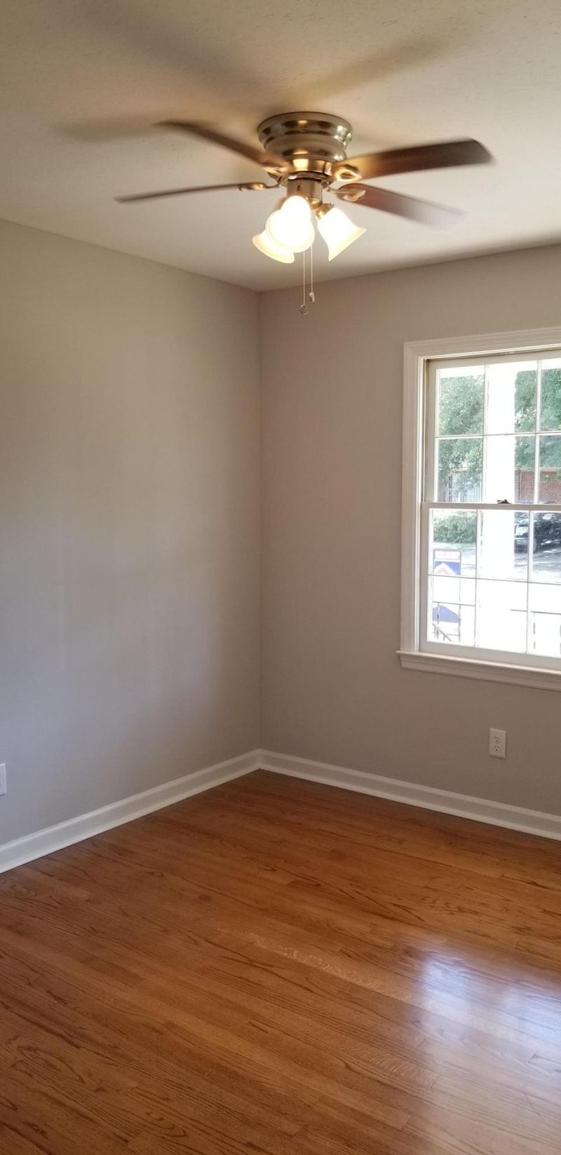 7039 Kenneth Dr, North Charleston, SC 29406