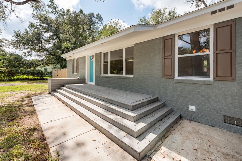 144 Harvey Ave, Goose Creek, SC 29445