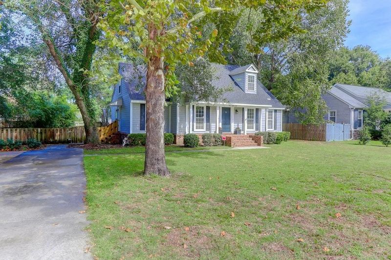 988 Anchor Rd, Charleston, SC 29412