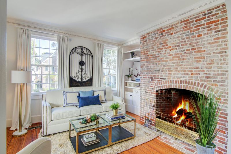 7 Lamboll St, Charleston, SC 29401