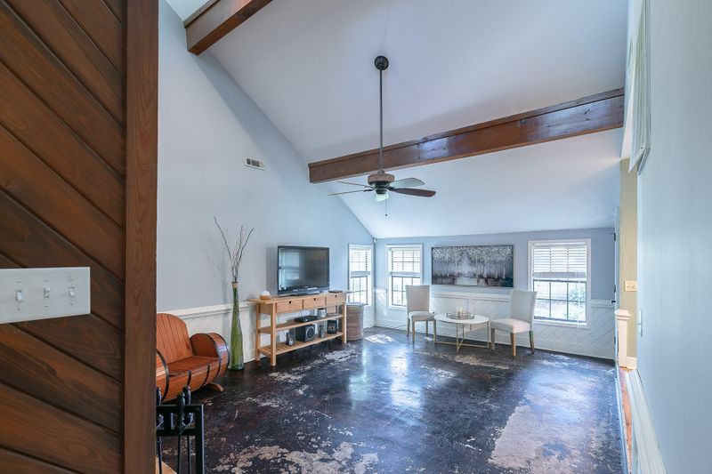 57 Crosscreek Dr, Charleston, SC 29412