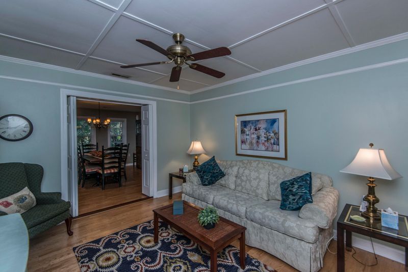 105 W 3rd South St, Summerville, SC 29483