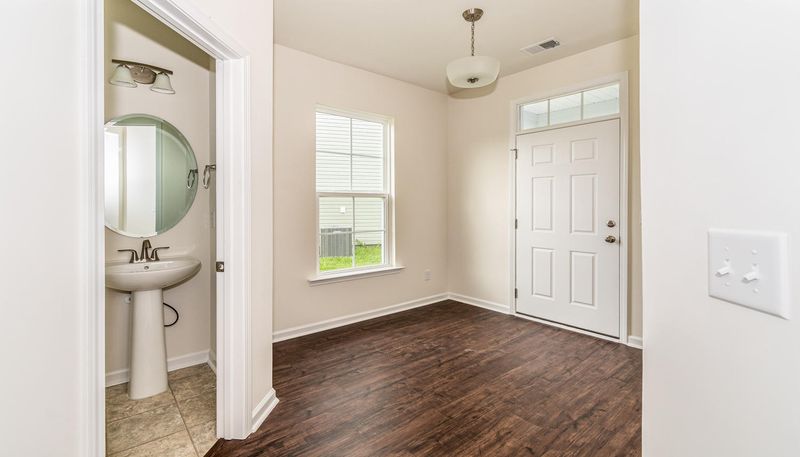 123 Sugeree Dr, Moncks Corner, SC 29461