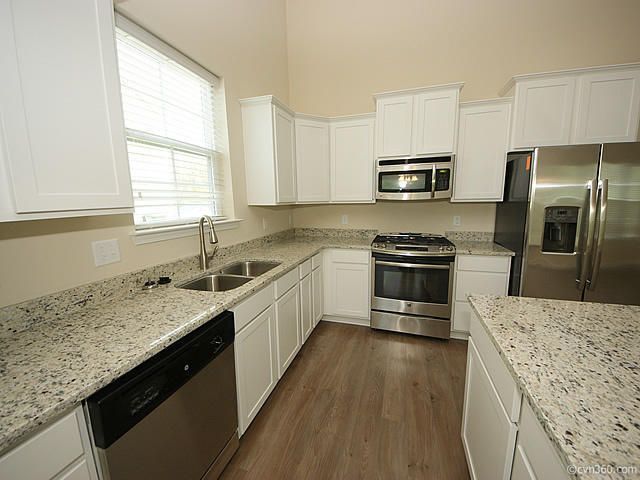131 Sugeree Dr, Moncks Corner, SC 29461