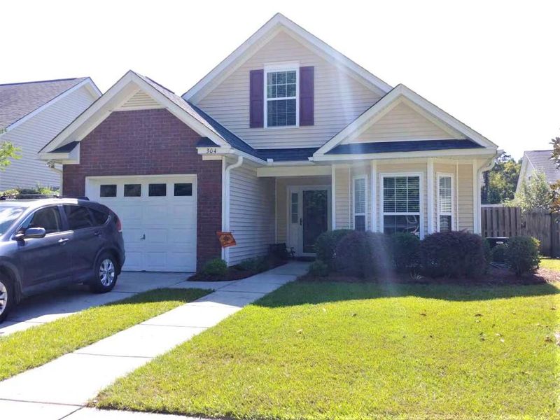 304 Garden Grove Dr, Summerville, SC 29485