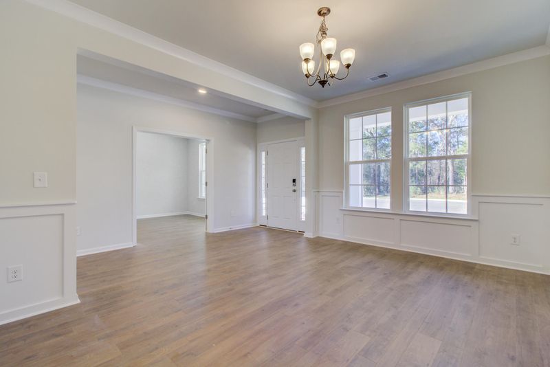 1131 Sapling Dr, Summerville, SC 29485