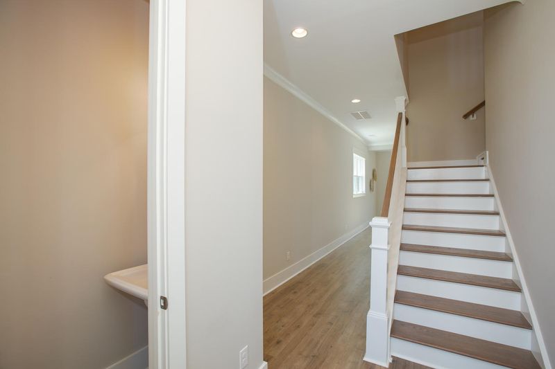 2908 Eddy Dr, Mount Pleasant, SC 29466