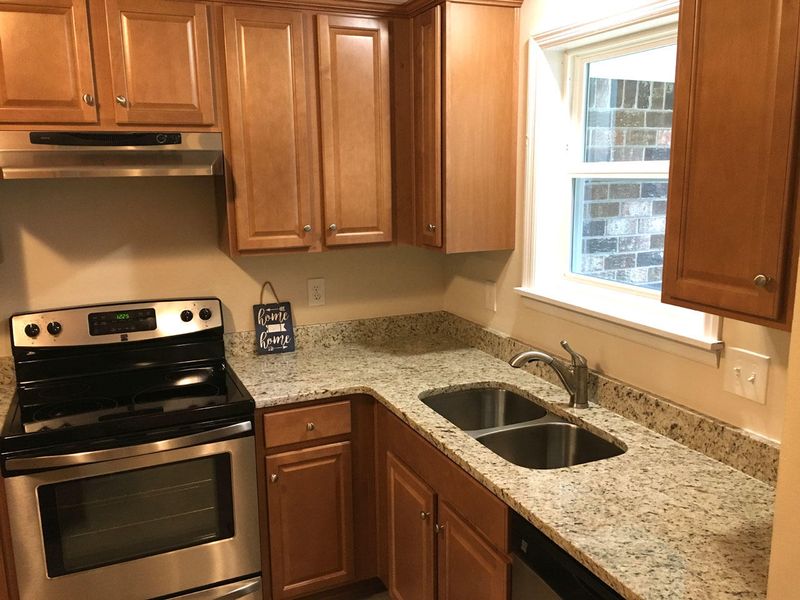 129 Wendy Way, Summerville, SC 29485