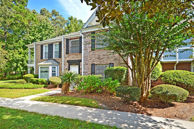 2943 Barrington Ln, Charleston, SC 29414