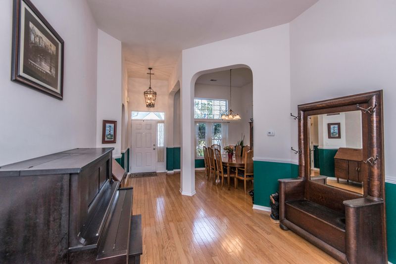 2384 Parsonage Woods Ln, Mount Pleasant, SC 29466