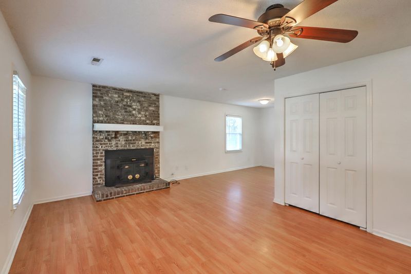 127 Beverly Dr, Ladson, SC 29456