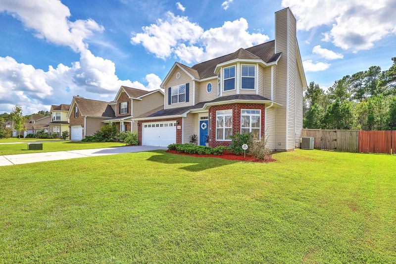 222 Westbrooke Rd, Summerville, SC 29486