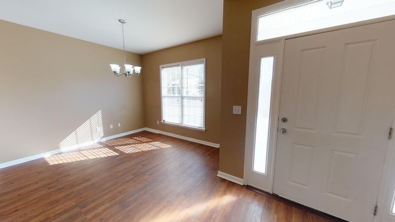 220 Dandelion St, Summerville, SC 29483