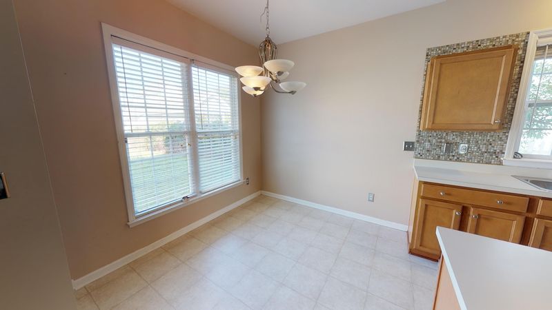 220 Dandelion St, Summerville, SC 29483