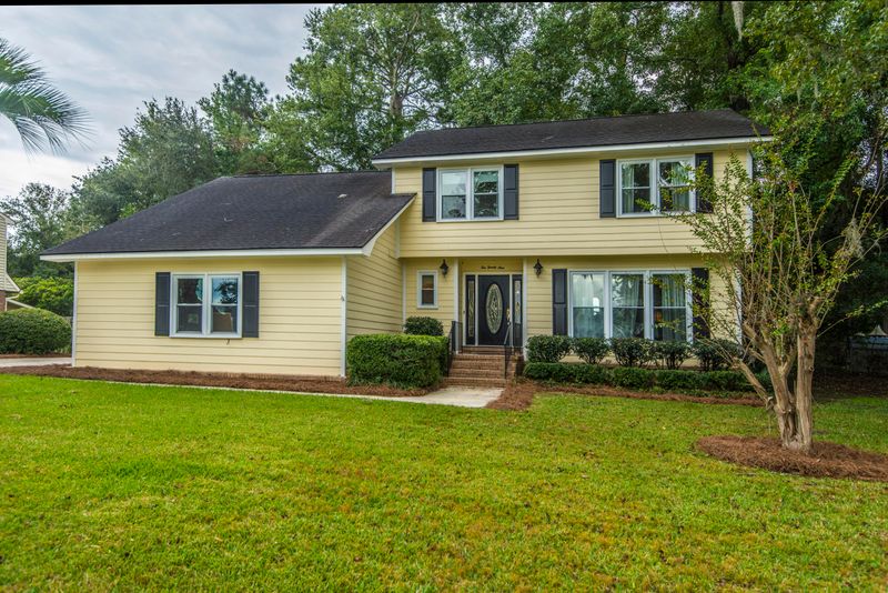 1029 Dominion Dr, Hanahan, SC 29410