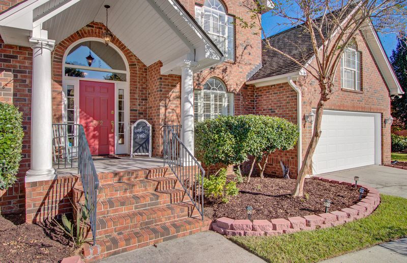 572 Fisherman's Bend, Mount Pleasant, SC 29464