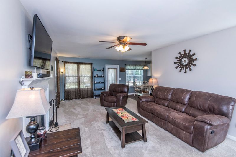 122 Corrientes Ct, Summerville, SC 29483