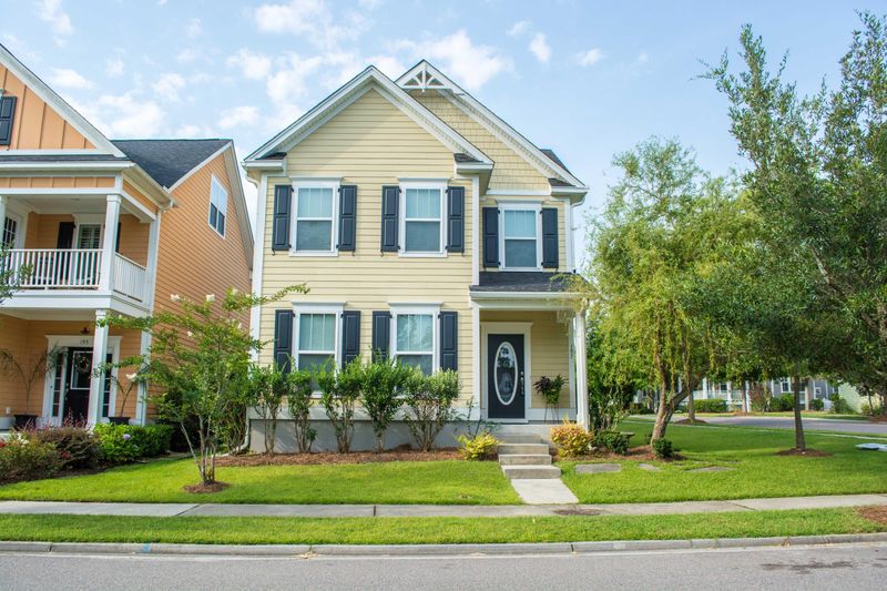 197 Lotz Dr, Summerville, SC 29483