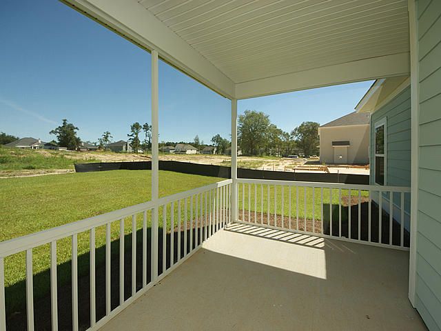 598 Pendleton Dr, Moncks Corner, SC 29461