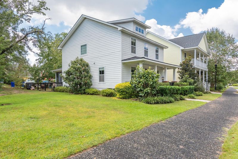 5298 E Dolphin St, North Charleston, SC 29405