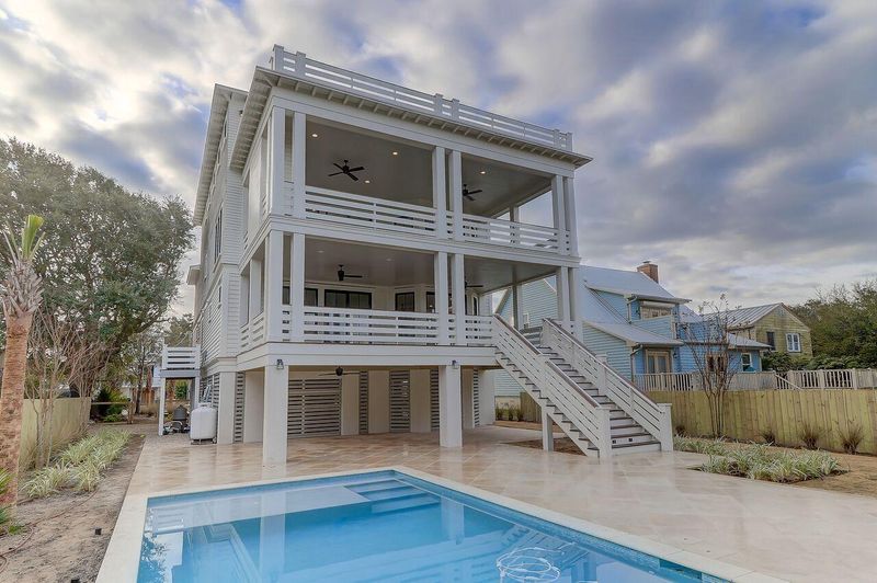 611 Carolina Blvd, Isle Of Palms, SC 29451