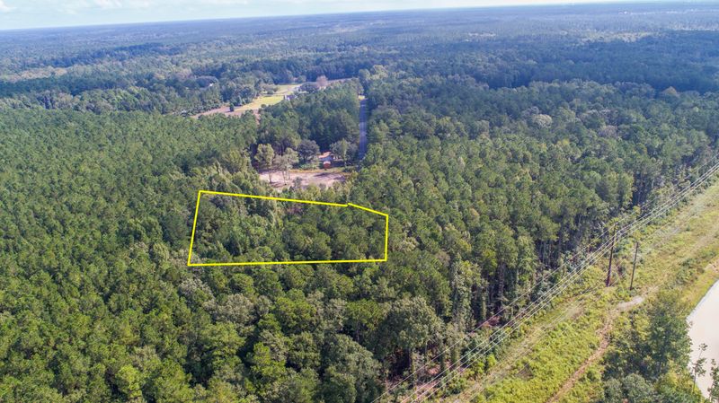 348 Nathaniel Rd, Summerville, SC 29483