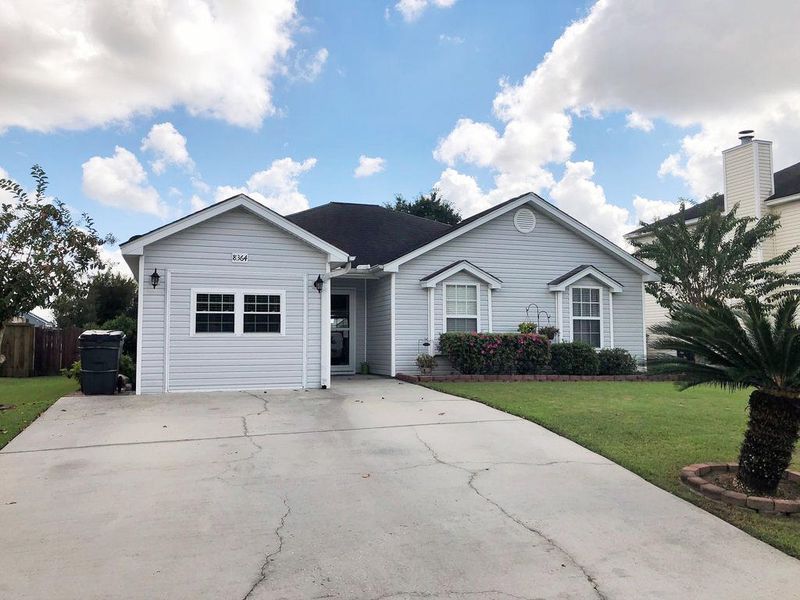 8364 Waltham Rd, North Charleston, SC 29406