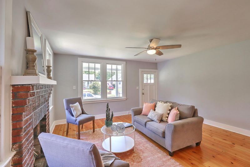 873 Ashley Ave, Charleston, SC 29403