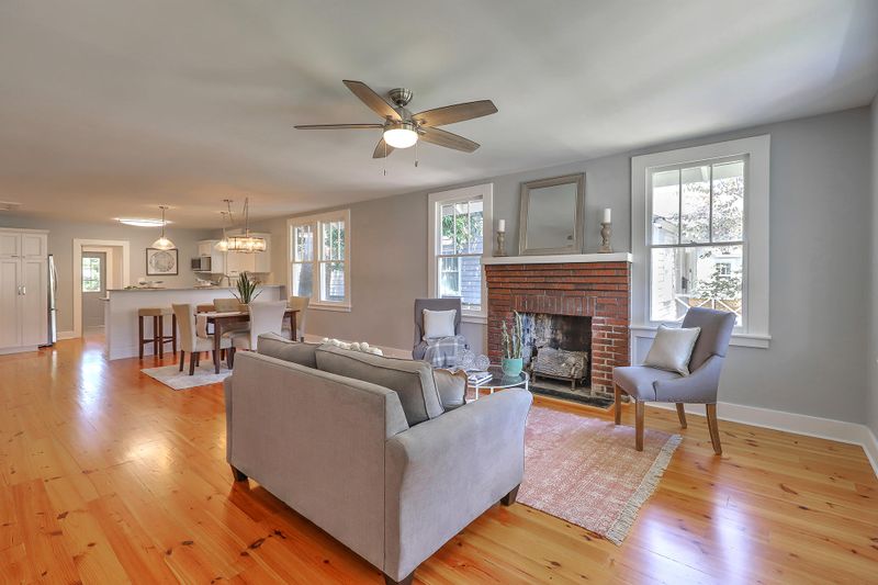 873 Ashley Ave, Charleston, SC 29403
