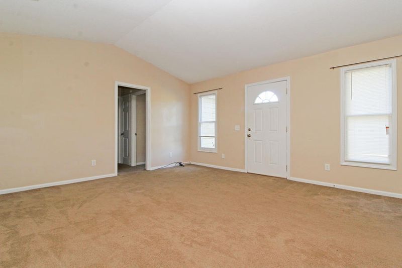 110 Red Cedar Dr, Goose Creek, SC 29445