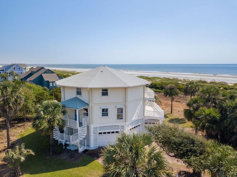 2 51st Ave, Isle Of Palms, SC 29451