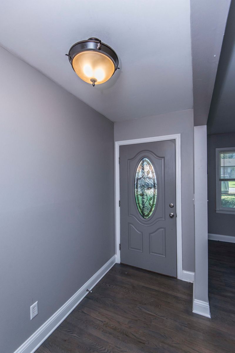 6019 Ridgecrest Ave, Hanahan, SC 29410