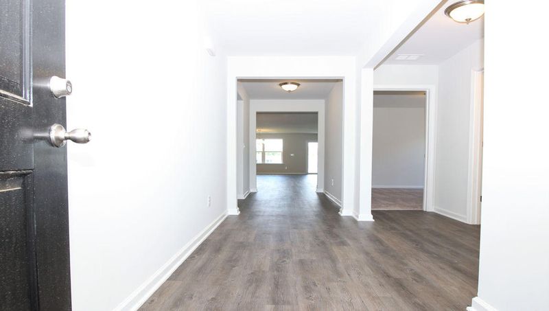 614 Wayton Cir, Moncks Corner, SC 29461