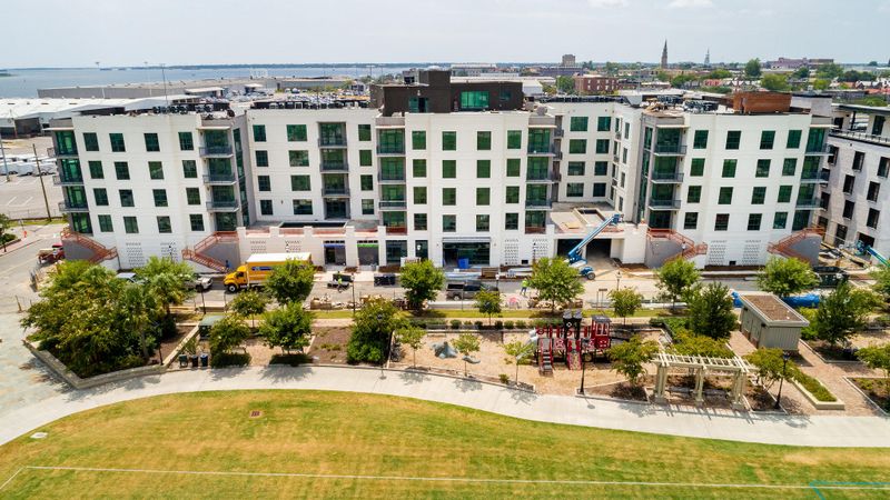 5 Gadsdenboro St #214, Charleston, SC 29401