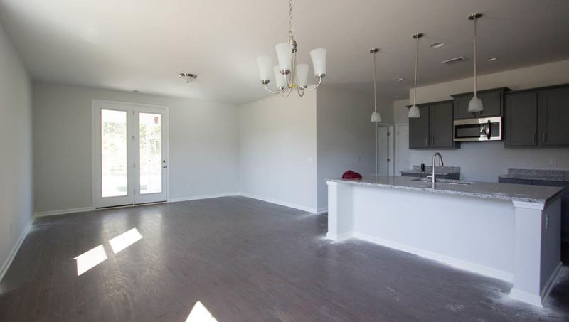 461 Zenith Blvd, Summerville, SC 29486