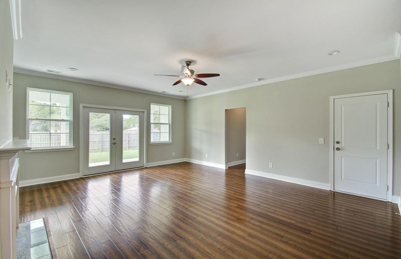 201 Samantha Way, Goose Creek, SC 29445