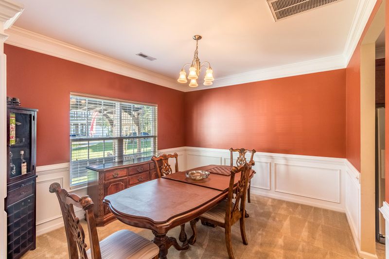 102 Tristen Ct, Summerville, SC 29485