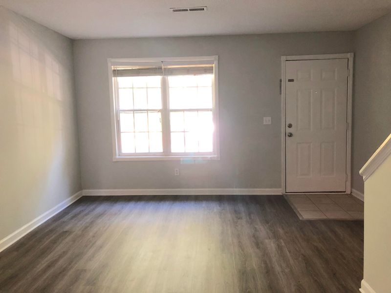 507 Stinson Dr #E13, Charleston, SC 29407