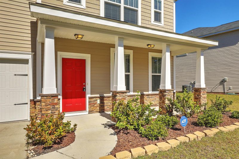 150 Meadow Wood Rd, Summerville, SC 29483