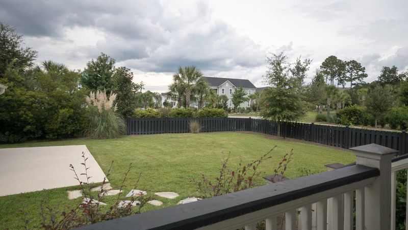 3700 Shutesbury St, Mount Pleasant, SC 29466