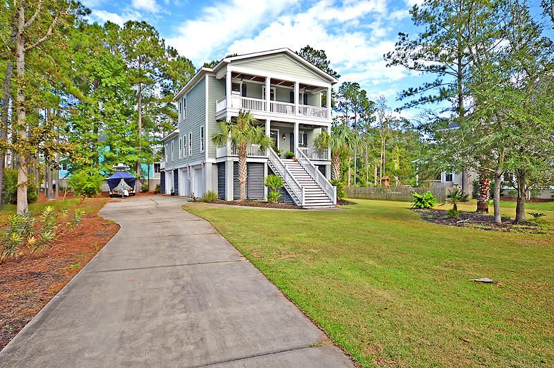 3654 Coastal Crab Rd, Mount Pleasant, SC 29466