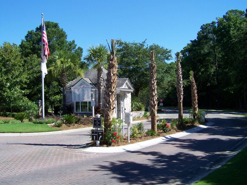 1517 Sweet Myrtle Cir, Mount Pleasant, SC 29466