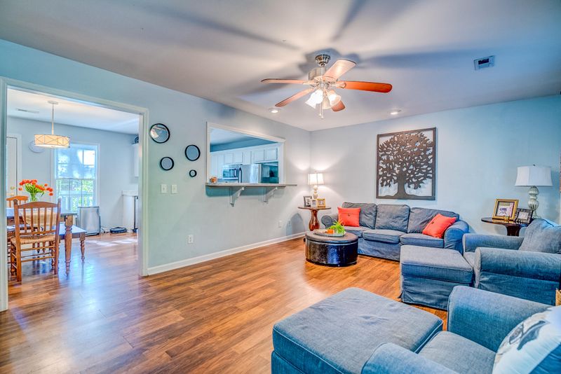 3811 Tim Ascue Ln, Mount Pleasant, SC 29429