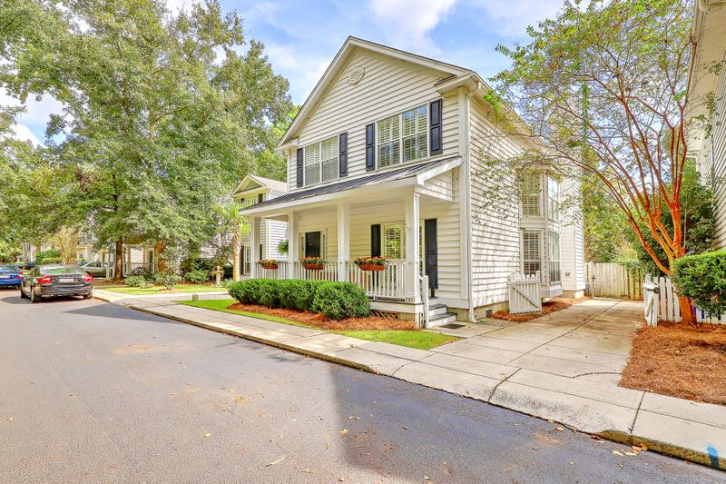 1089 Mathis Ferry Rd, Mount Pleasant, SC 29464