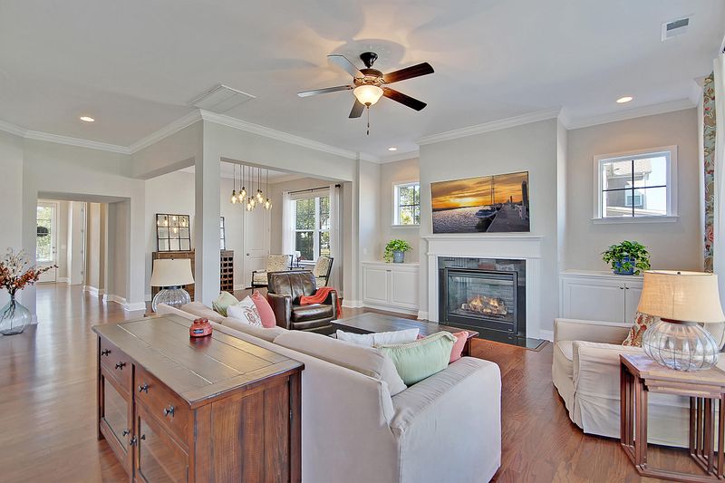1412 Trip Line Dr, Mount Pleasant, SC 29466