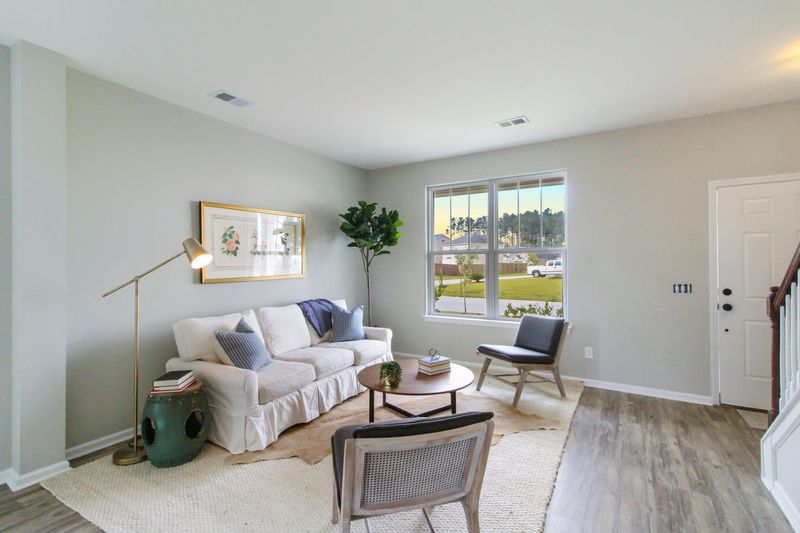 624 Ravens Wood Rd, Summerville, SC 29483